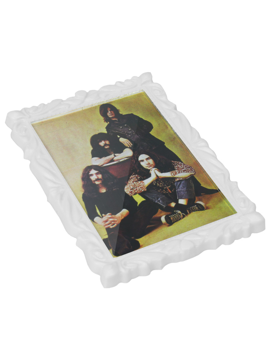 Магнит фигурный рамка Black Sabbath - фото 1 - rockbunker.ru