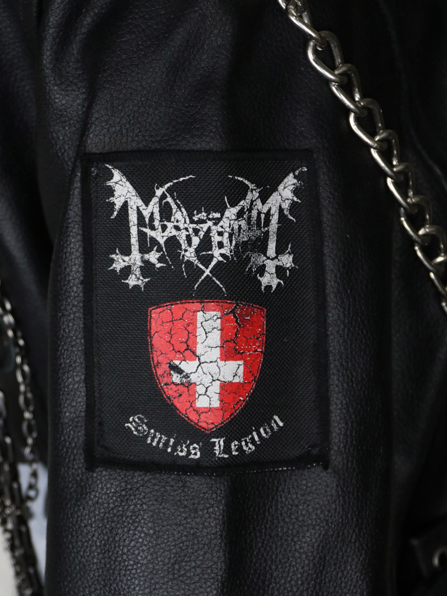 Косуха кожаная кастомная Black Metal Edition - фото 3 - rockbunker.ru