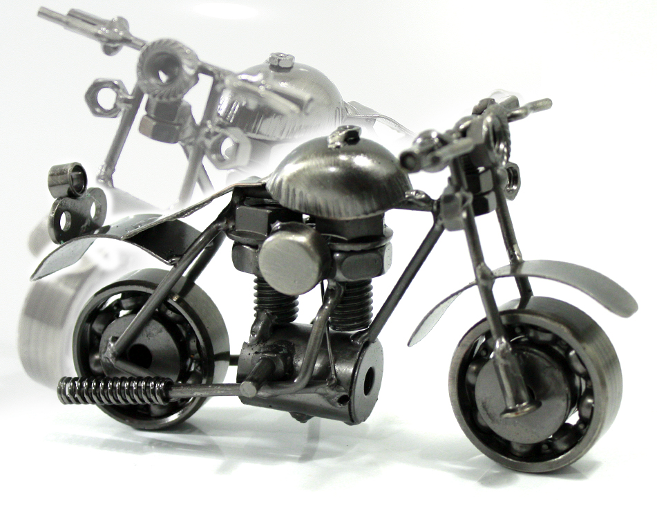 Сувенирная модель Мотоцикл ручной работы МРС004 чёрная - фото 1 - rockbunker.ru