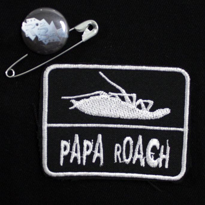 Нашивка Papa Roach - фото 1 - rockbunker.ru