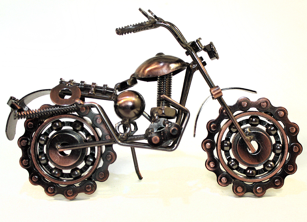 Сувенирная модель Мотоцикл ручной работы МРС022 - фото 1 - rockbunker.ru