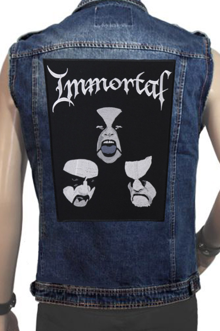 Нашивка с вышивкой Immortal - фото 2 - rockbunker.ru