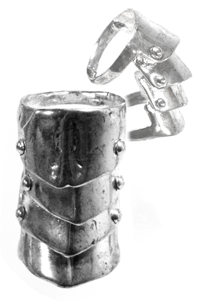 Кольцо на две фаланги Рыцарь - фото 1 - rockbunker.ru