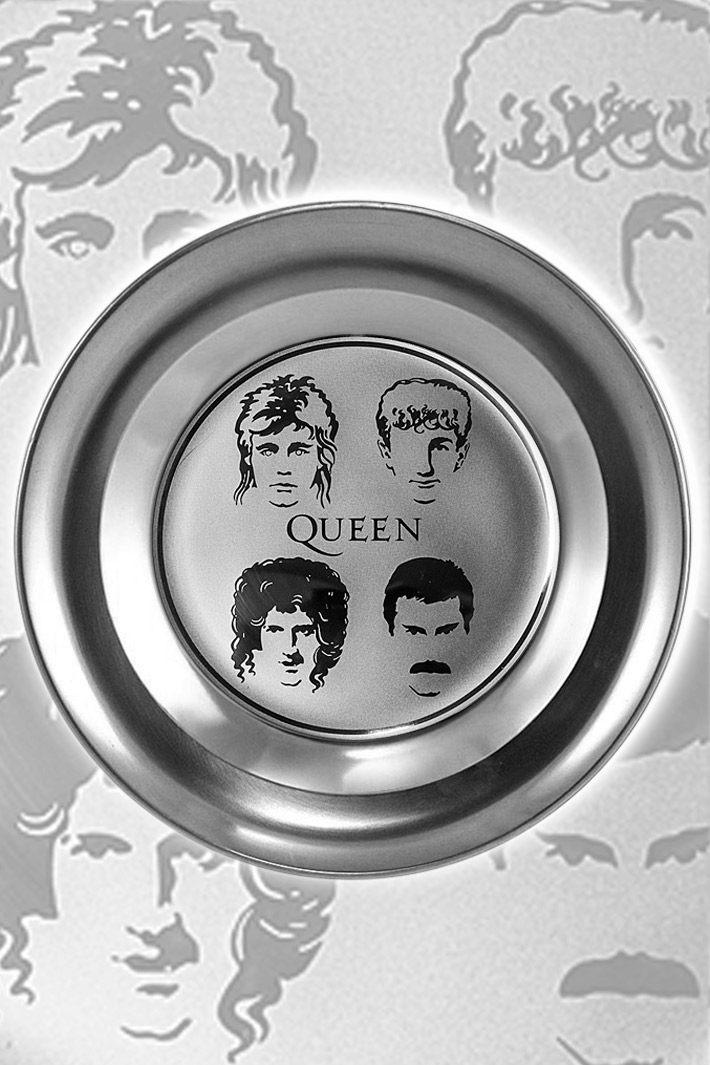 Тарелка Queen - фото 1 - rockbunker.ru