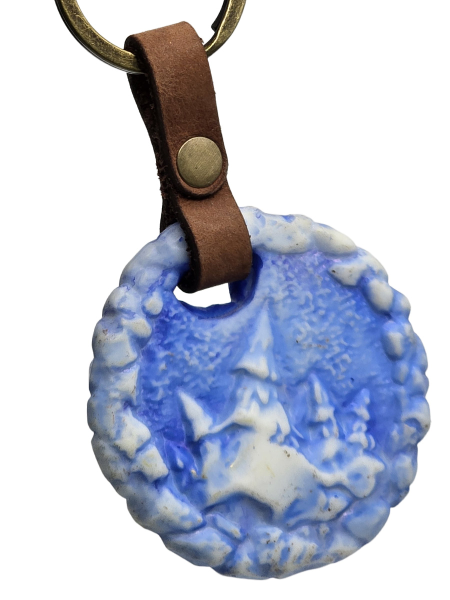 Брелок Сноубордист Лес синий - фото 2 - rockbunker.ru