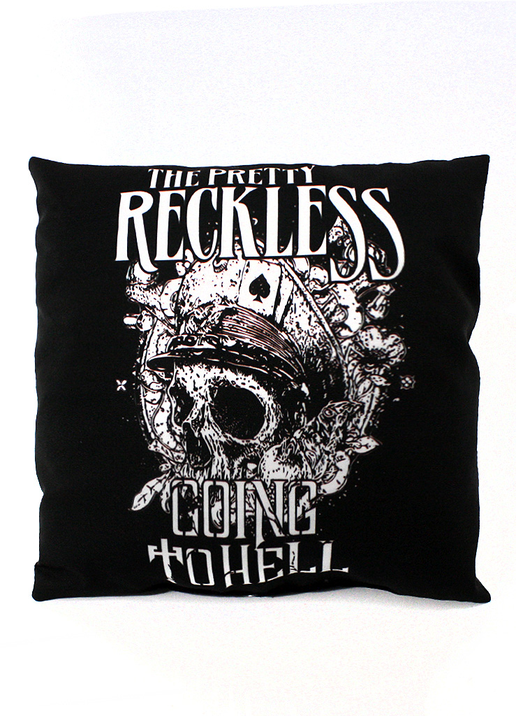 Подушка The Pretty Reckless Going To Hell - фото 1 - rockbunker.ru