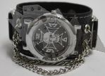 Часы наручные Роджер с крестом с цепочкой на ремешке - фото 2 - rockbunker.ru