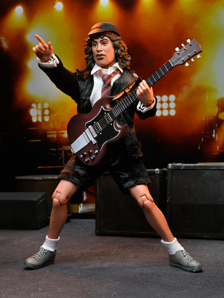 Коллекционная фигурка  AC/DC  Angus Young  - фото 4 - rockbunker.ru