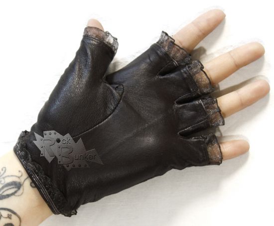 Перчатки кожаные без пальцев женские с кружевами на шнуровке черные - фото 5 - rockbunker.ru