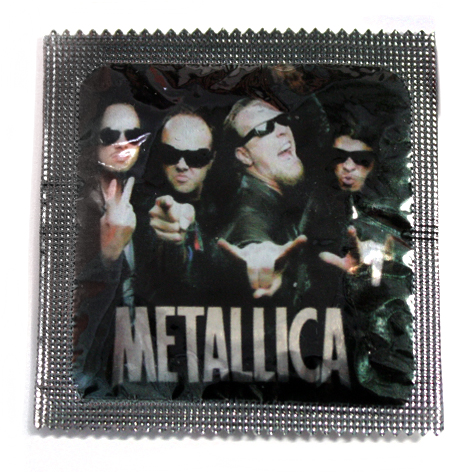 Презерватив RockMerch Metallica - фото 2 - rockbunker.ru