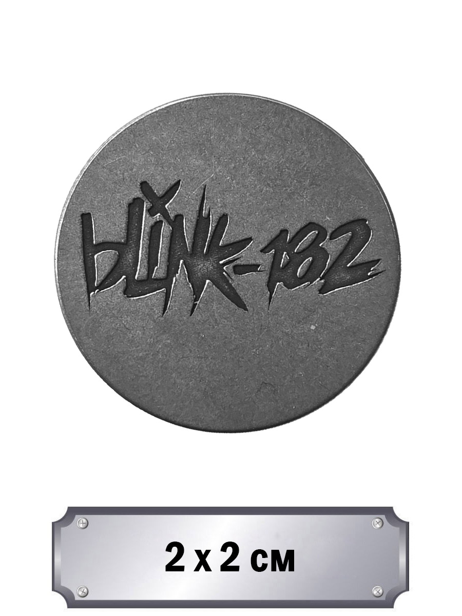 Значок с тиснением  Blink-182 - фото 1 - rockbunker.ru