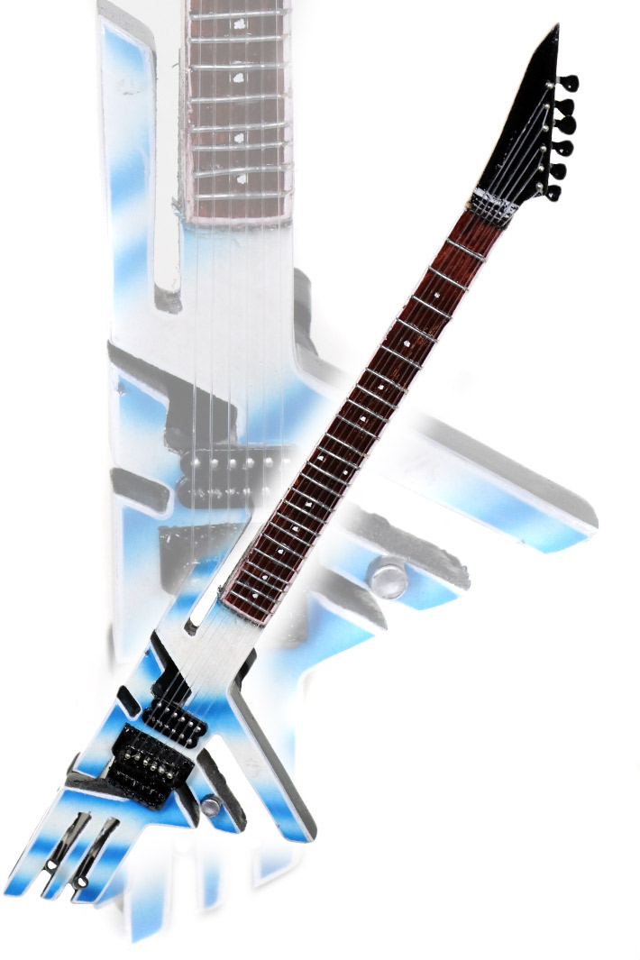 Сувенирная копия электрогитары Van Halen - фото 1 - rockbunker.ru