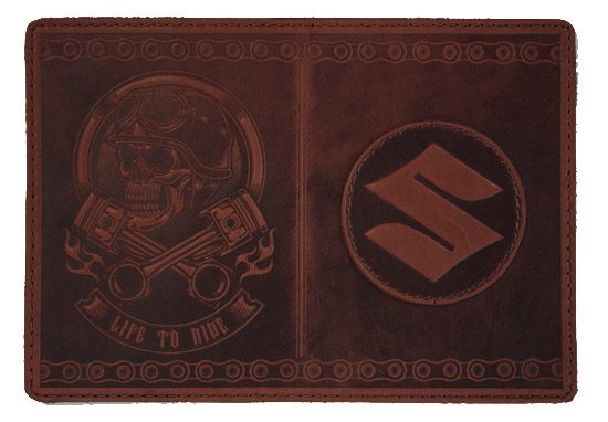 Обложка на паспорт Suzuki кожаная коричневая - фото 1 - rockbunker.ru