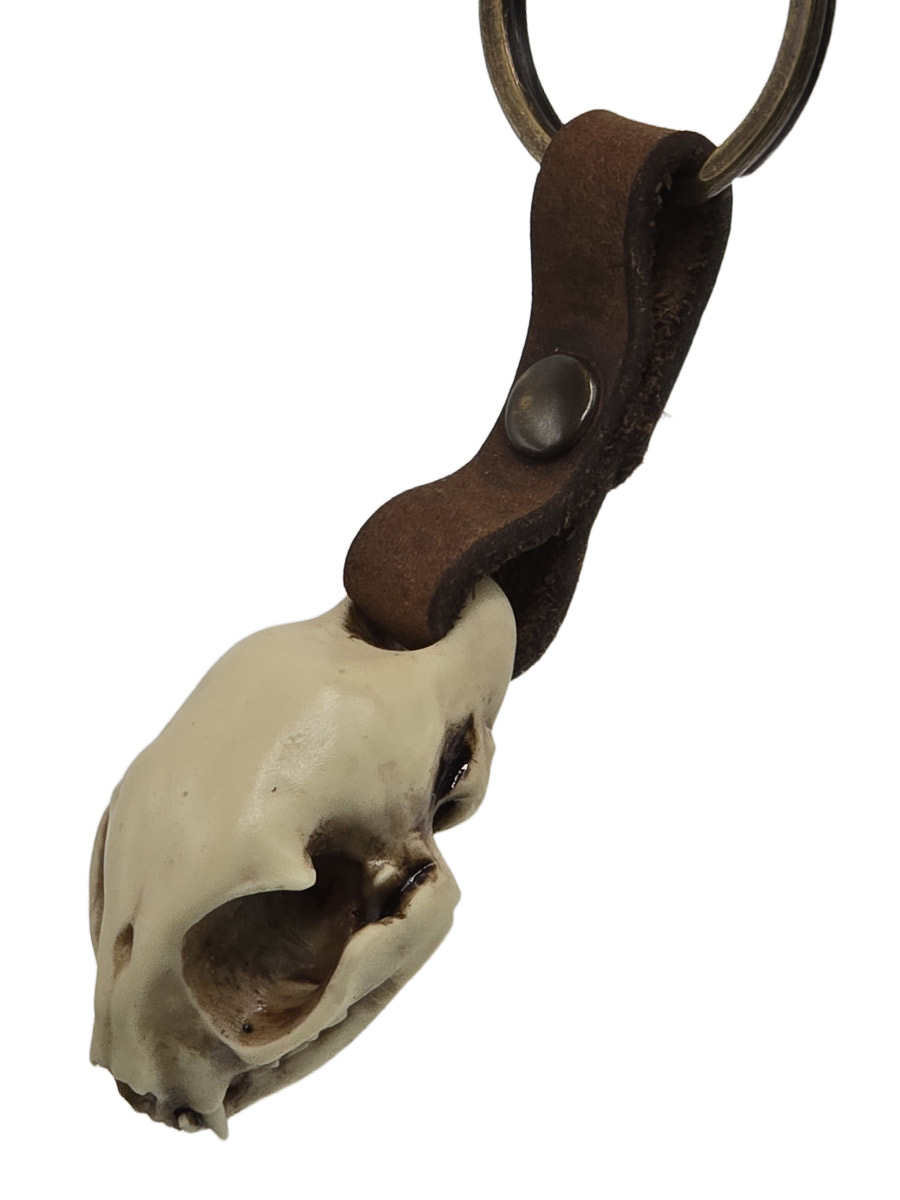 Брелок Череп Кошки - фото 2 - rockbunker.ru