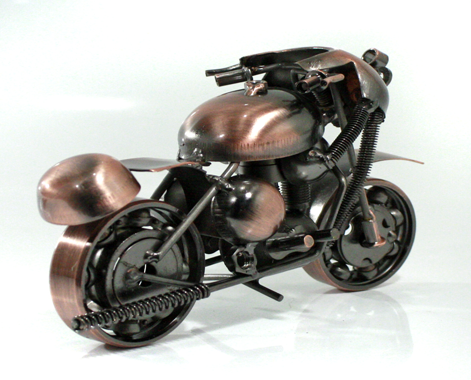 Сувенирная модель Мотоцикл ручной работы МРС017 - фото 2 - rockbunker.ru