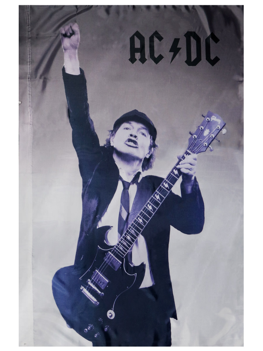Флаг AC/DC - фото 1 - rockbunker.ru