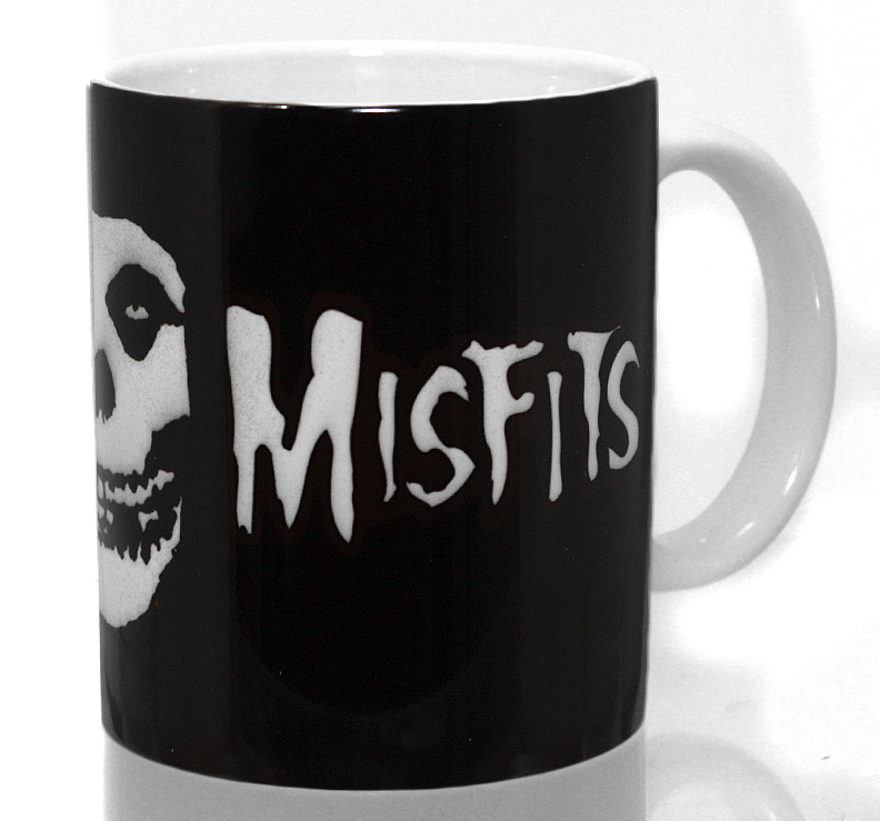 Кружка Misfits - фото 3 - rockbunker.ru