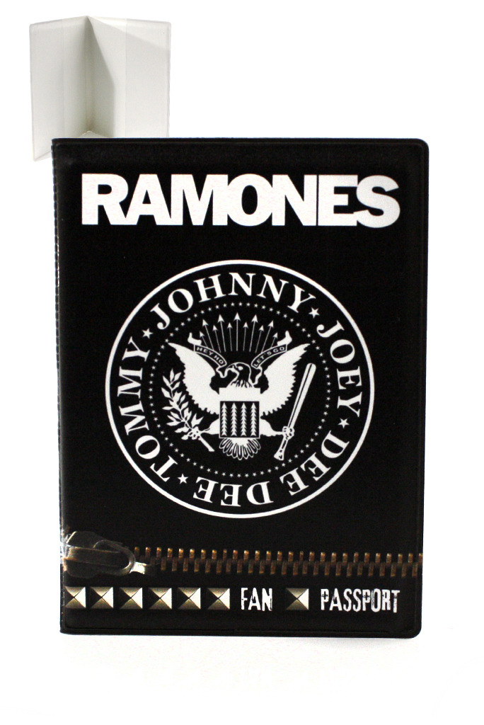 Обложка на паспорт RockMerch Ramones - фото 1 - rockbunker.ru