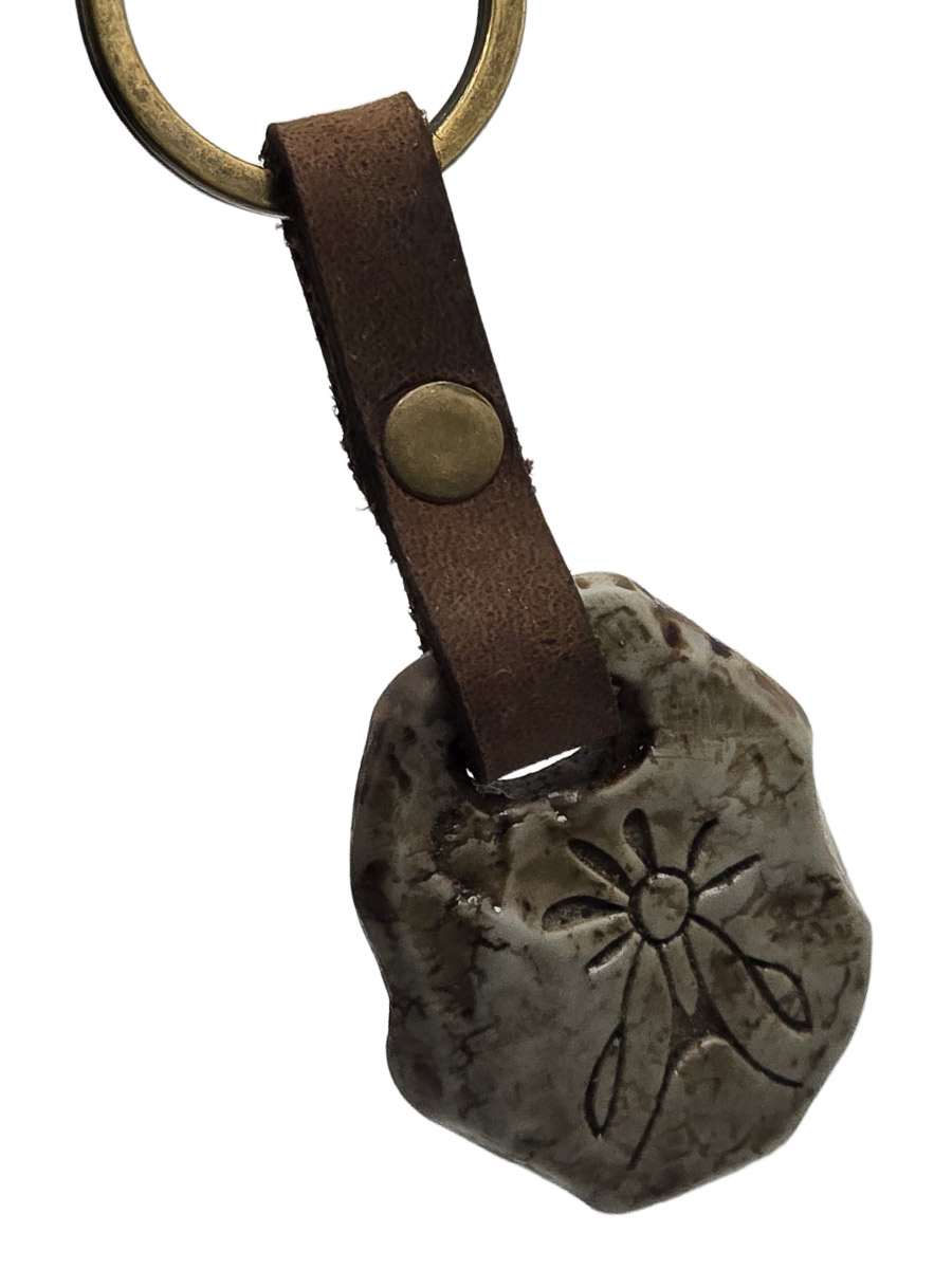 Брелок Индеец - фото 1 - rockbunker.ru