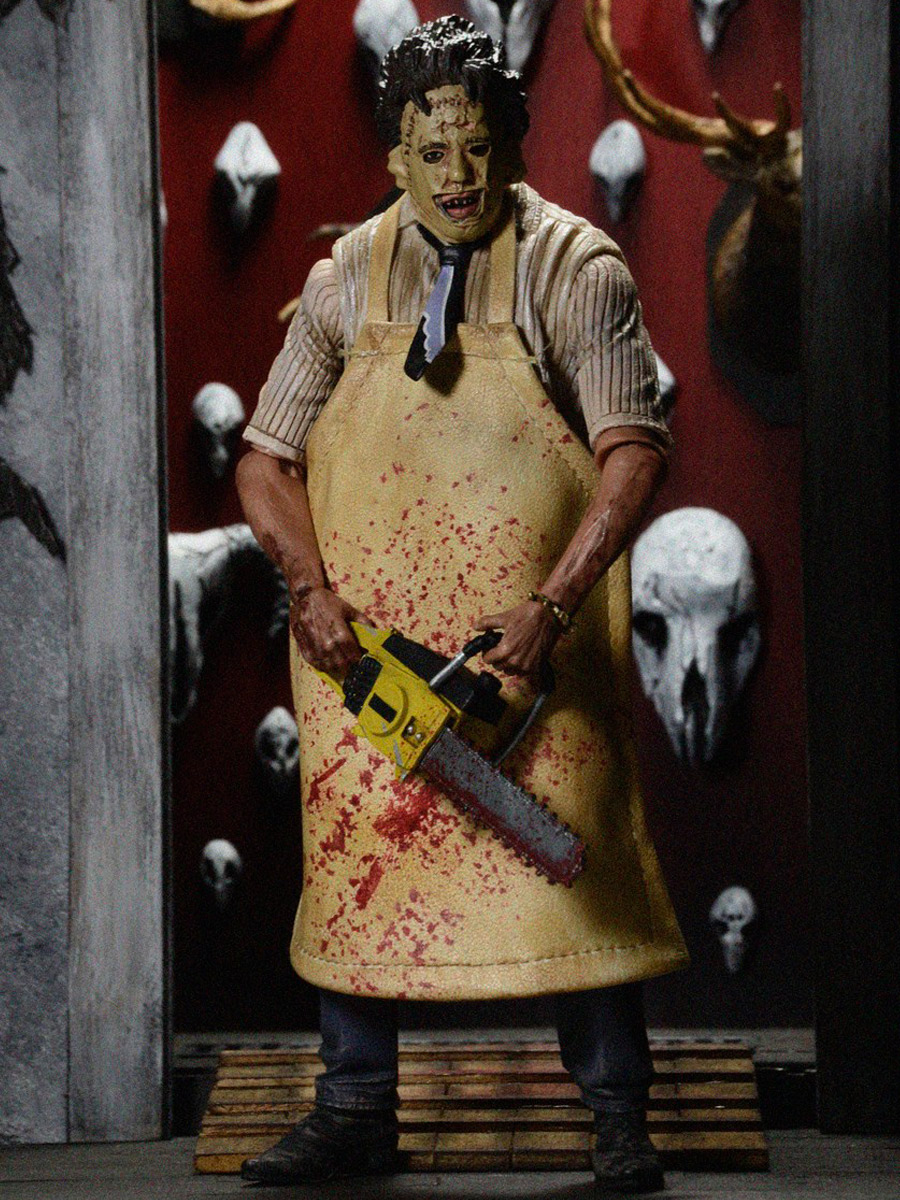 Коллекционная фигурка Texas chainsaw massacre  - фото 3 - rockbunker.ru