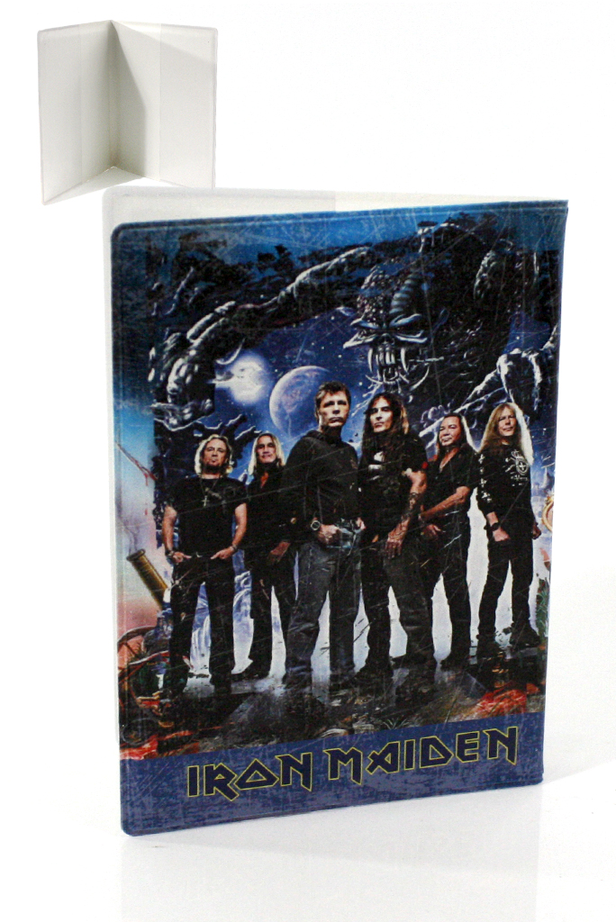 Обложка на паспорт RockMerch Iron Maiden - фото 2 - rockbunker.ru