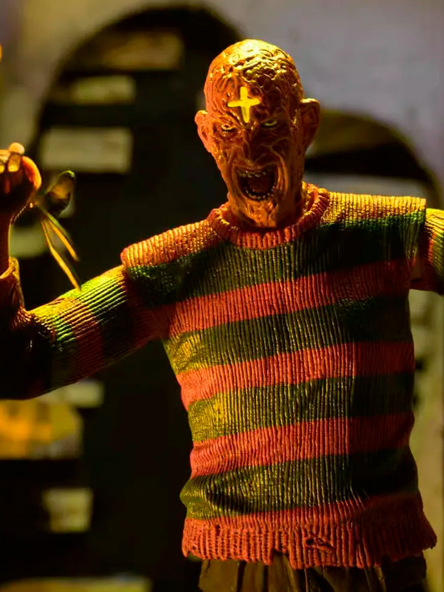 Коллекционная фигурка Фредди Крюгер - фото 4 - rockbunker.ru