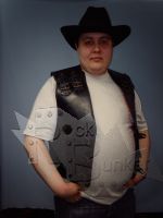 Жилет кожаный броня на карабинах - фото 1 - rockbunker.ru