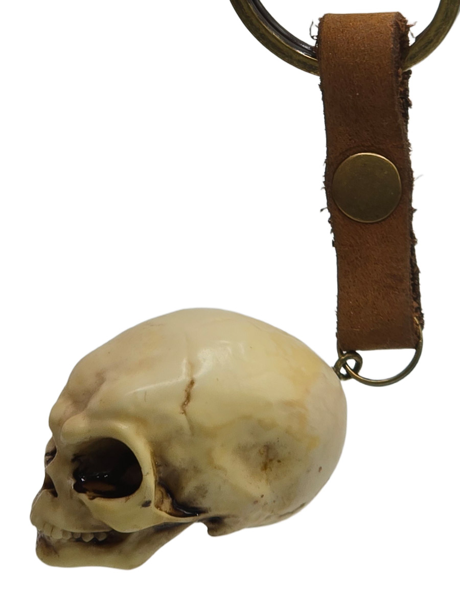 Брелок Череп Пришельца - фото 2 - rockbunker.ru