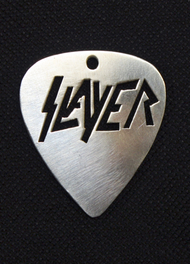 Кулон-медиатор Slayer - фото 1 - rockbunker.ru