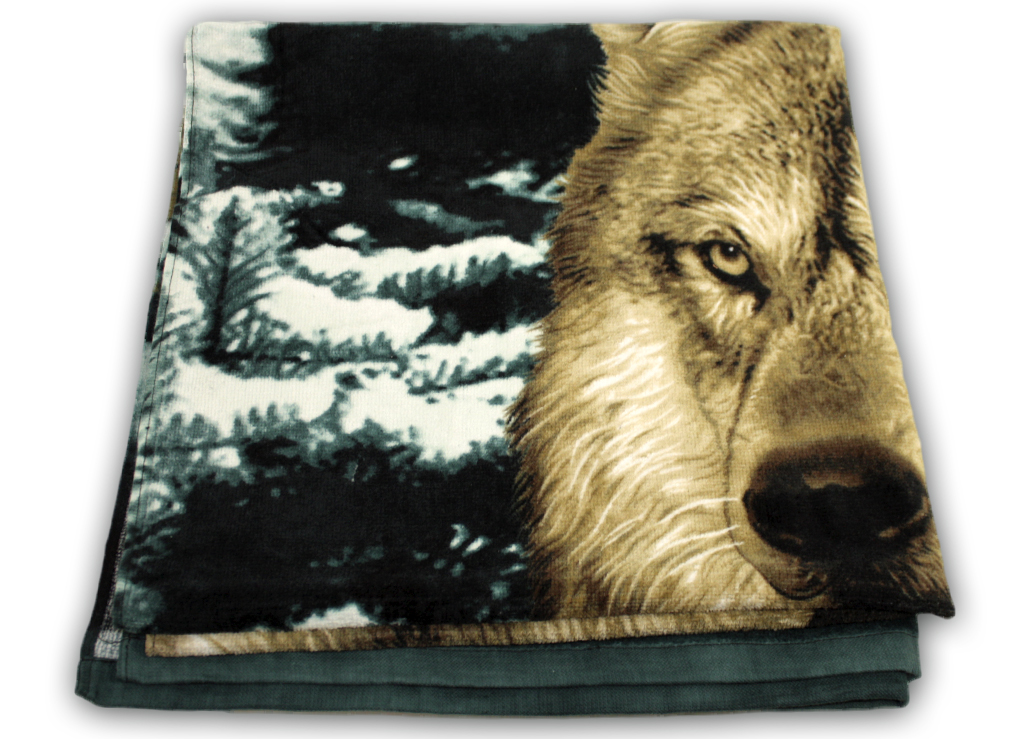 Полотенце Волки в зимнем лесу - фото 3 - rockbunker.ru