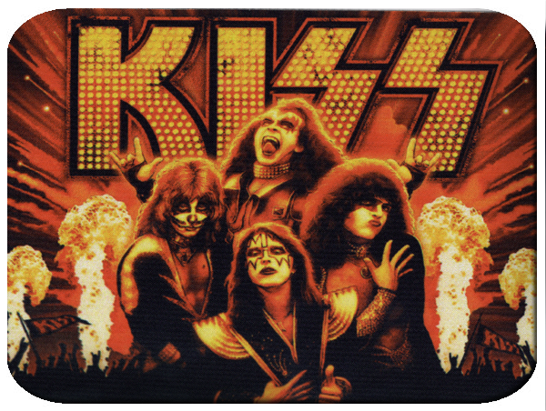 Коврик для мыши Kiss - фото 1 - rockbunker.ru