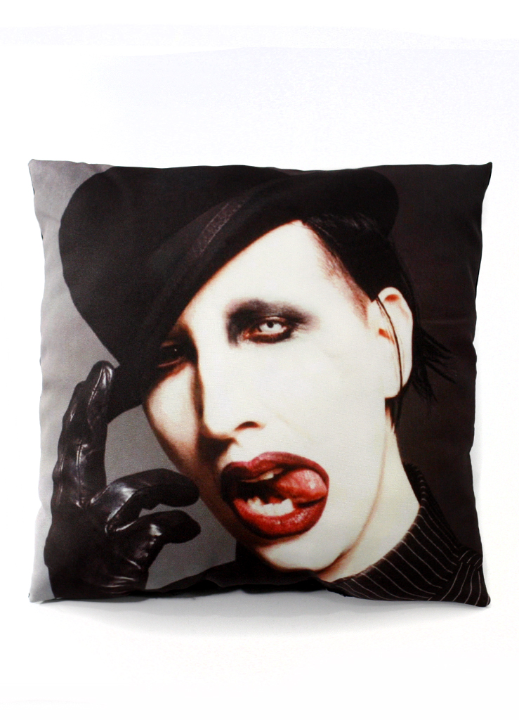 Подушка Marilyn Manson - фото 1 - rockbunker.ru