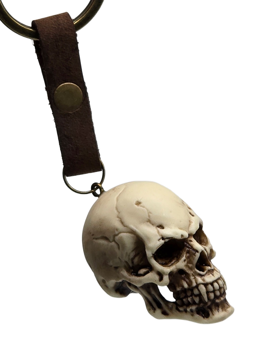 Брелок Череп Вампира - фото 1 - rockbunker.ru