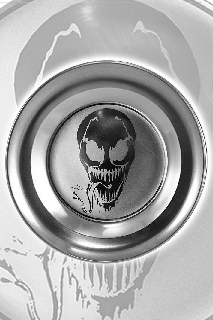 Тарелка Venom - фото 1 - rockbunker.ru
