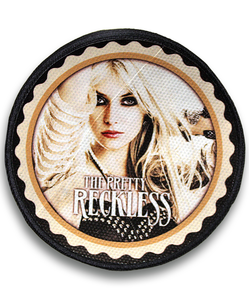 Нашивка Rock Merch VIP The Pretty Reckless - фото 1 - rockbunker.ru