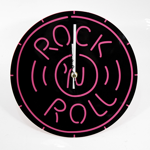 Часы настенные Rock N Roll красные - фото 7 - rockbunker.ru