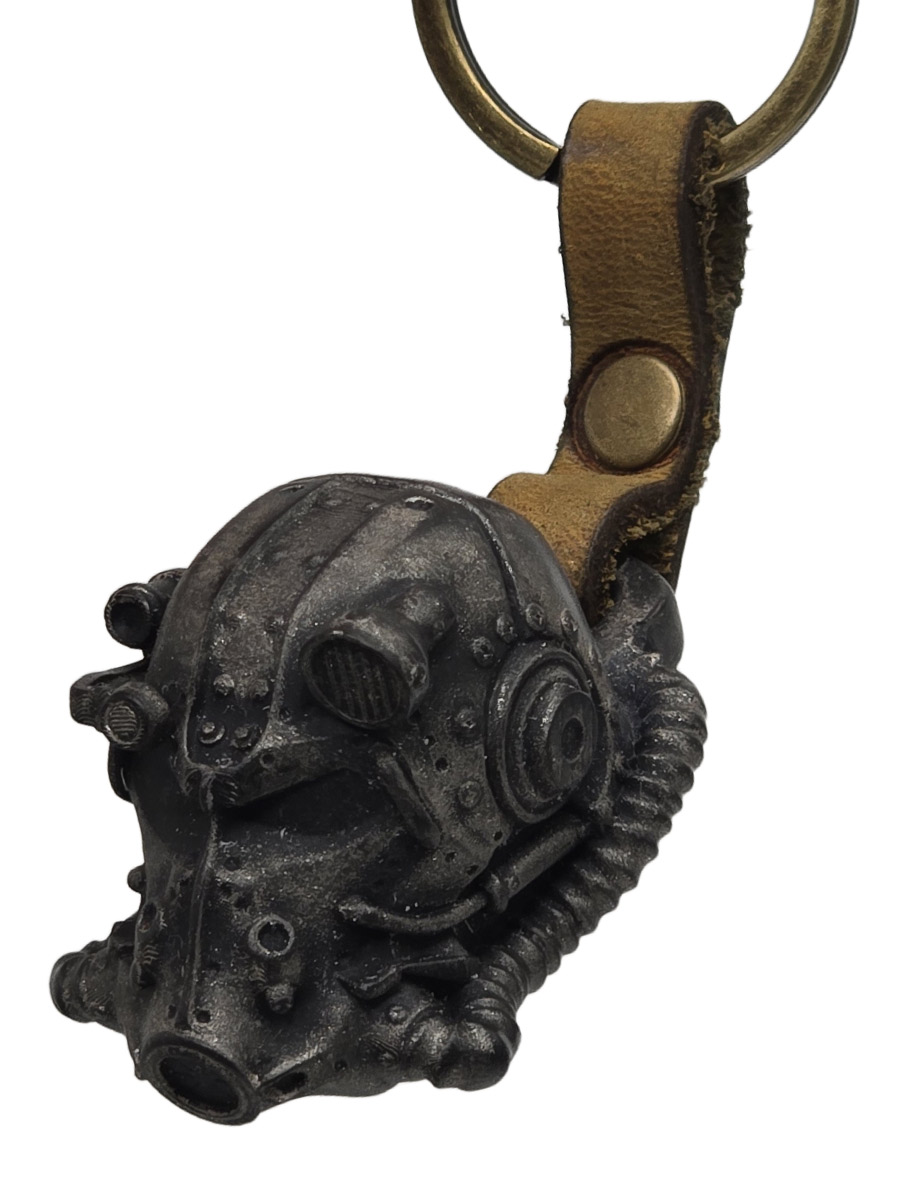 Брелок Шлем Fallout - фото 2 - rockbunker.ru