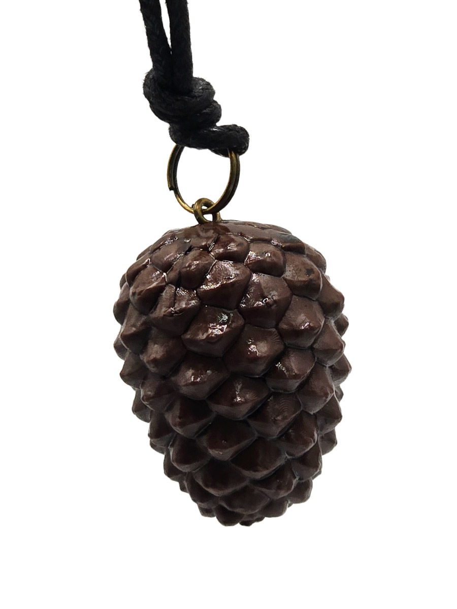 Кулон Шишка сосновая закрытая - фото 1 - rockbunker.ru