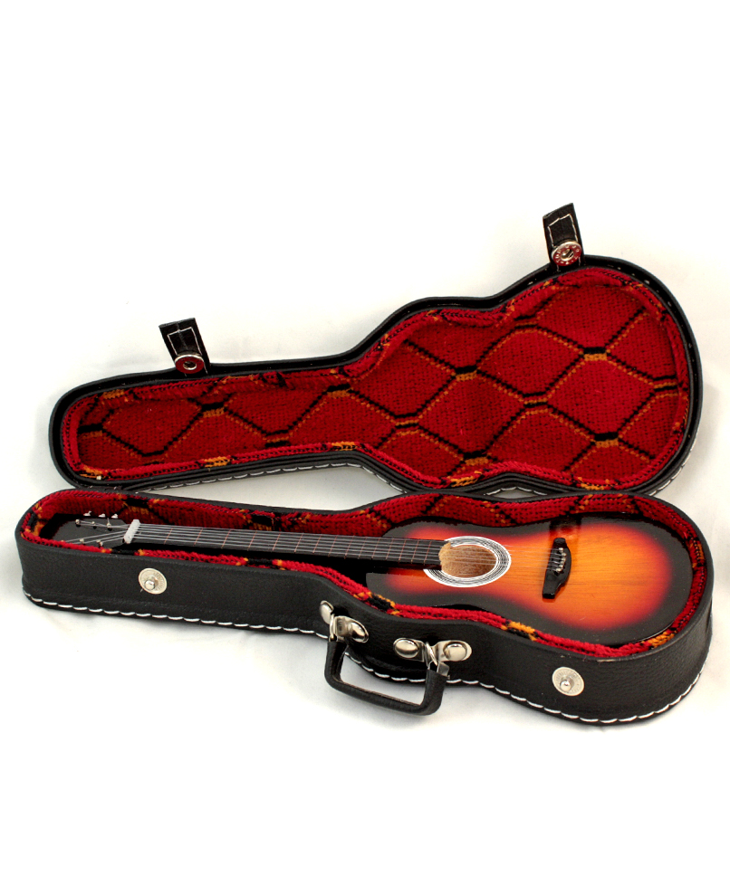 Сувенирная копия гитары Светло-оранжевая - фото 6 - rockbunker.ru