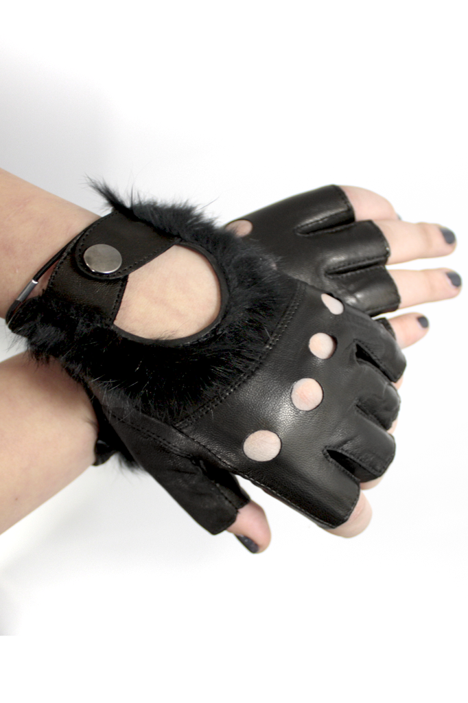 Перчатки кожаные без пальцев женские с мехом на кнопке - фото 2 - rockbunker.ru