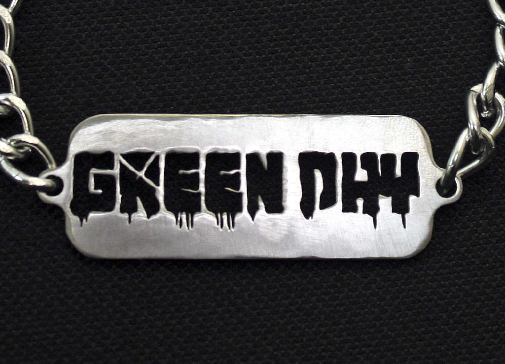 Браслет Green Day - фото 2 - rockbunker.ru