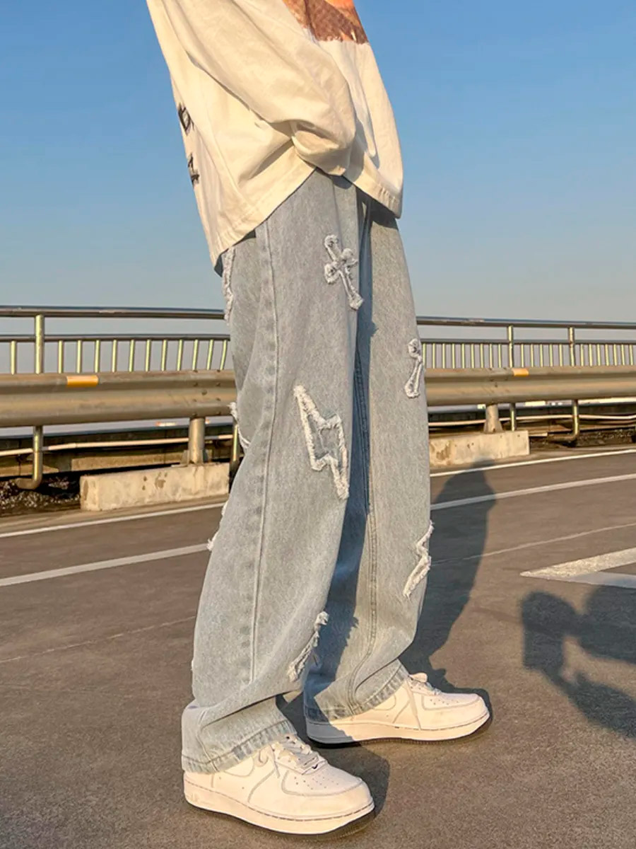 Джинсы с вышивкой молния - фото 3 - rockbunker.ru