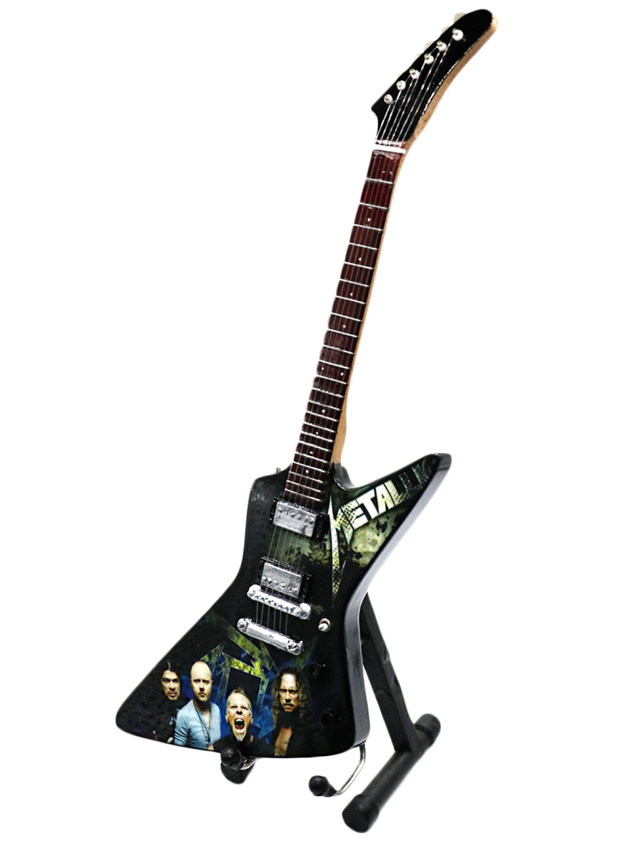 Сувенирная копия гитары Metallica - фото 1 - rockbunker.ru