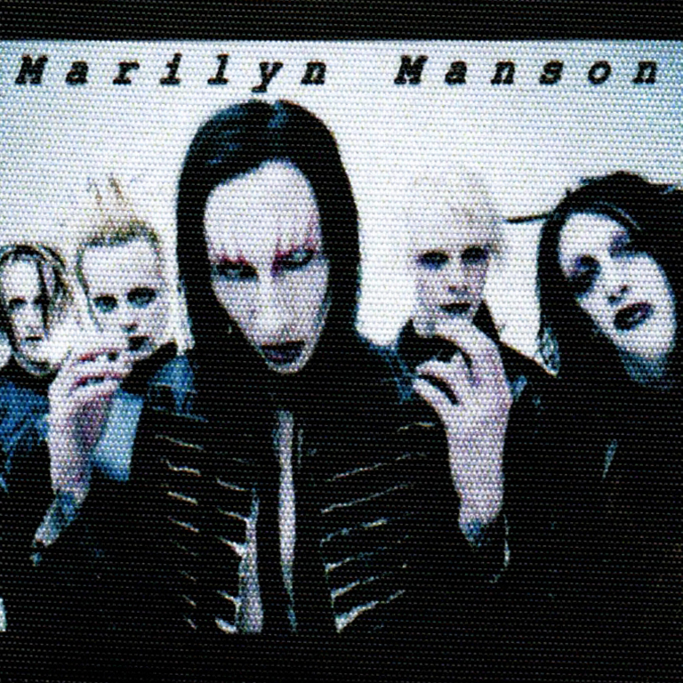 Нашивка Marilyn Manson - фото 1 - rockbunker.ru