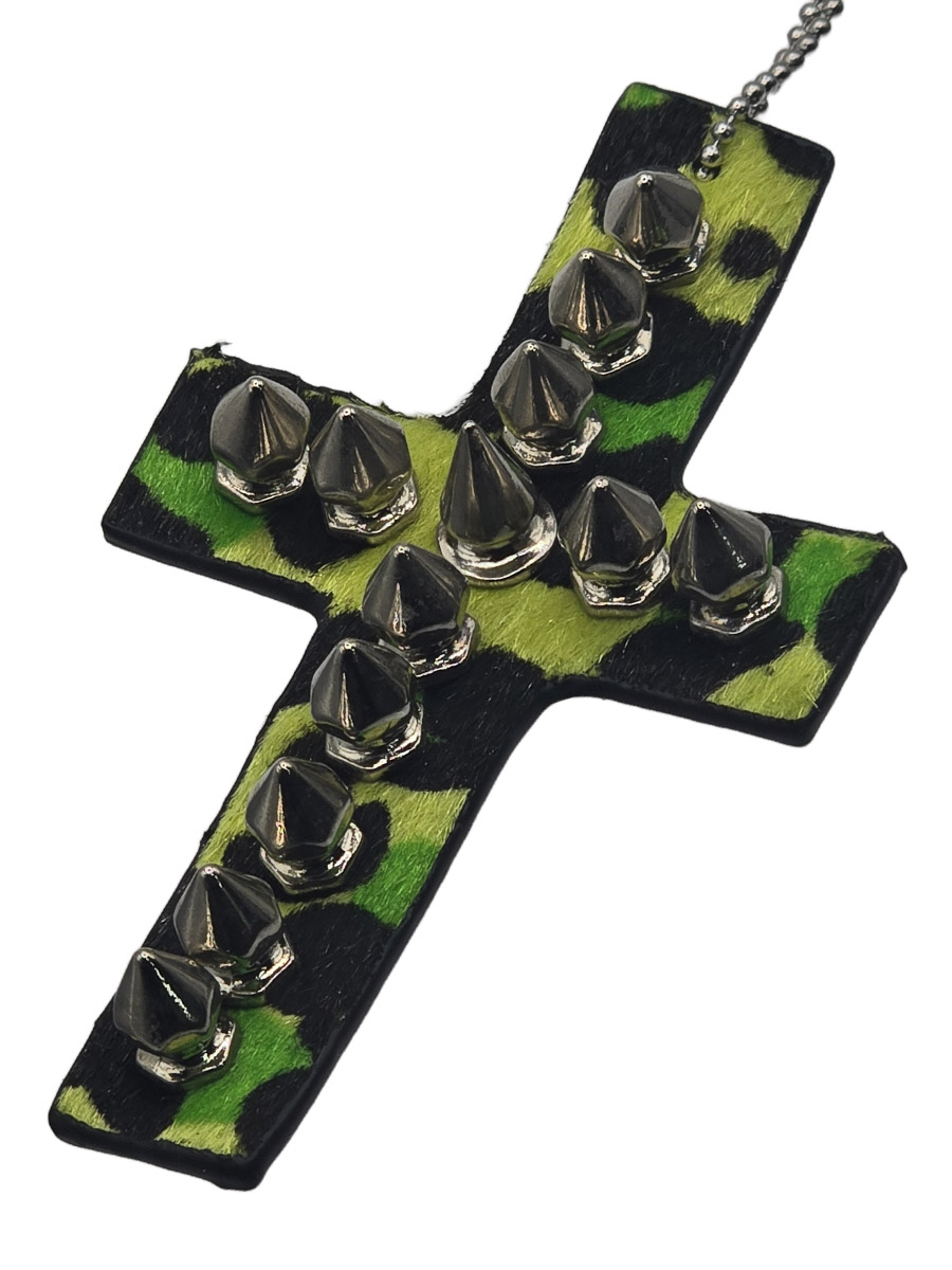 Подвеска Крест с Шипами зеленый - фото 1 - rockbunker.ru