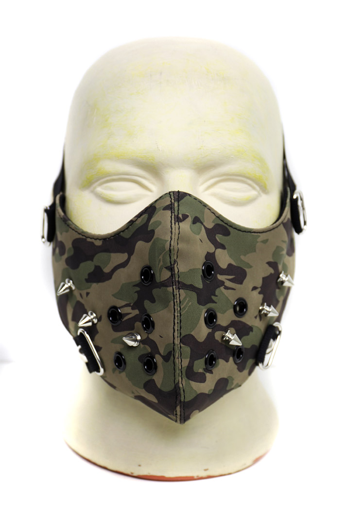 Rave маска камуфляж с шипами - фото 1 - rockbunker.ru