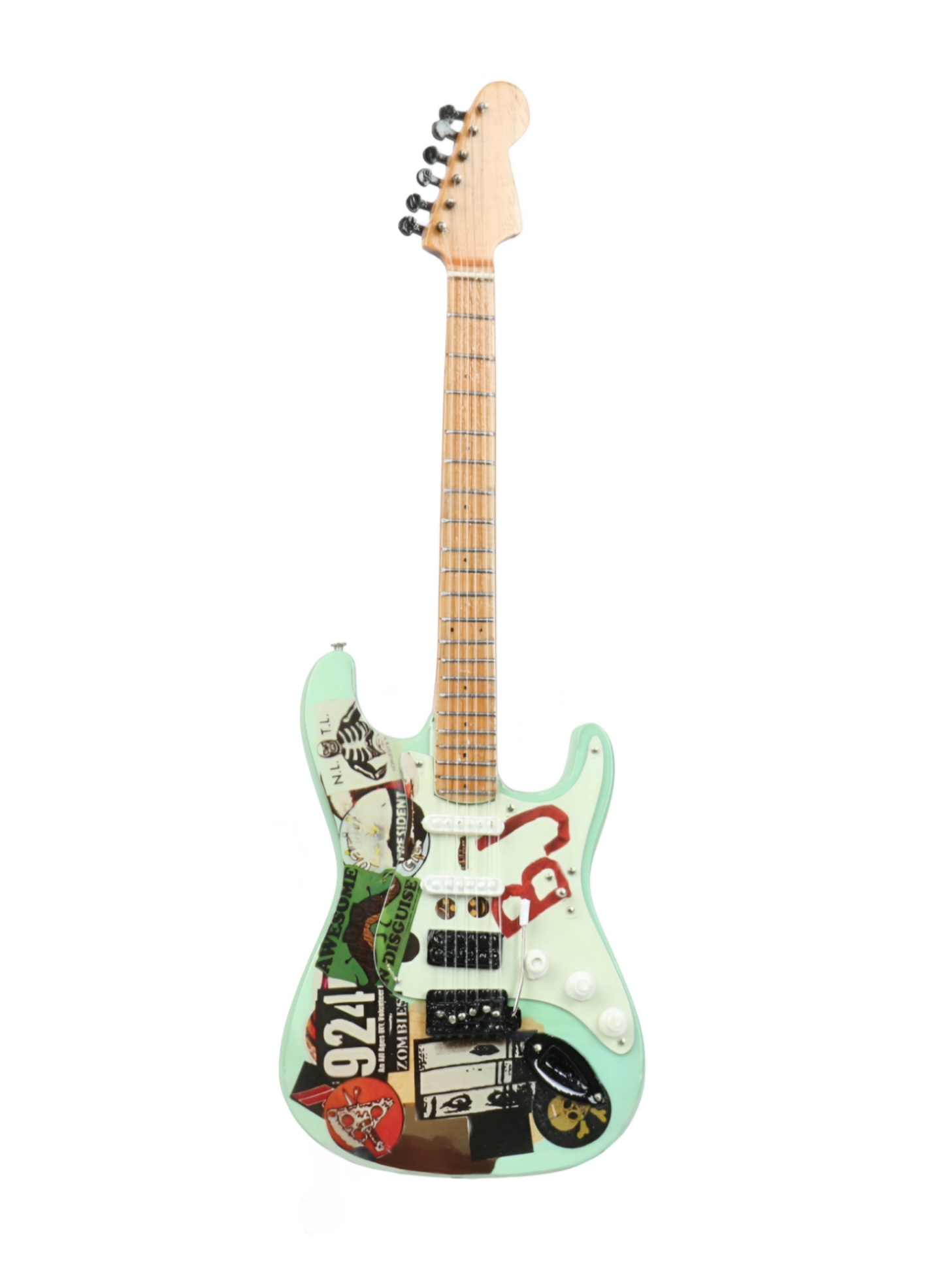 Сувенирная копия гитары в кейсе Green Day 1 - фото 2 - rockbunker.ru