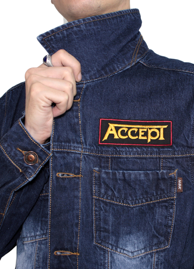 Куртка джинсовая с нашивками Manowar Accept Marilyn Manson - фото 4 - rockbunker.ru