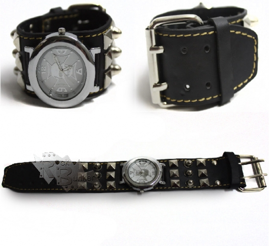 Часы наручные Череп с крестом с заклепками на ремешке - фото 1 - rockbunker.ru