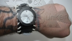 Часы наручные Череп в Бандане с белой оплеткой - фото 2 - rockbunker.ru